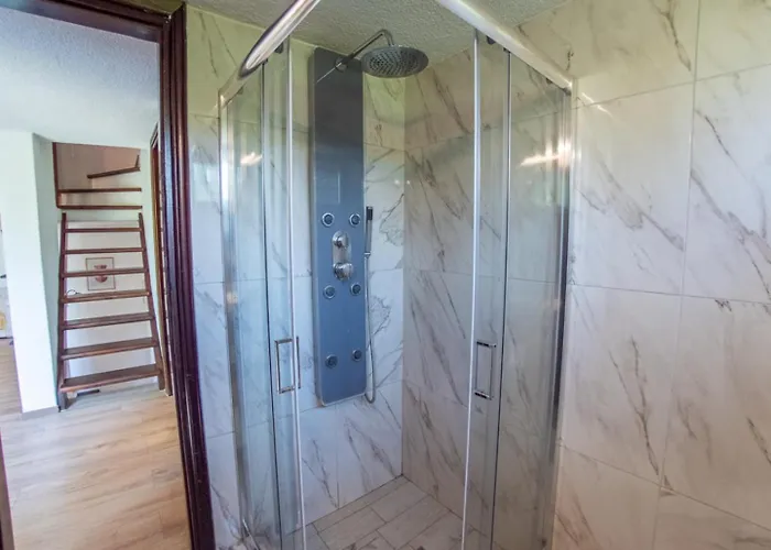 Sani Lili 9 Sani (Chalkidiki)